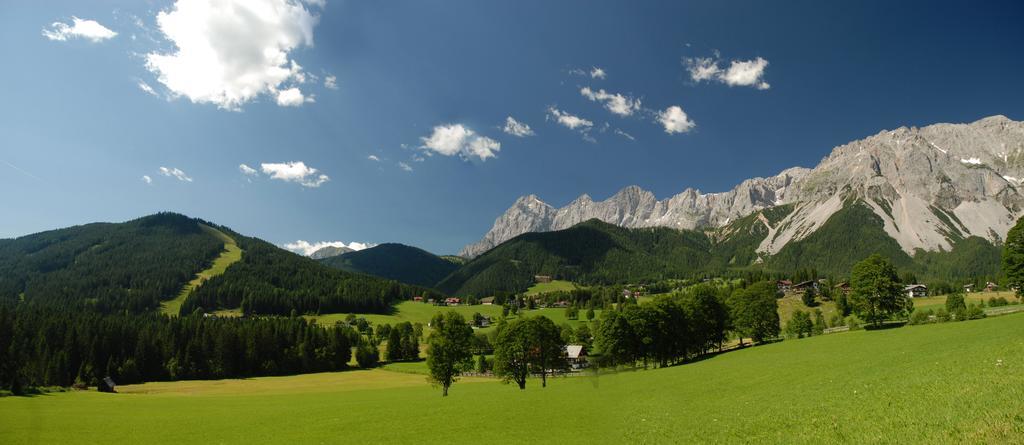 Panorama Appartement Ramsau am Dachstein Bagian luar foto